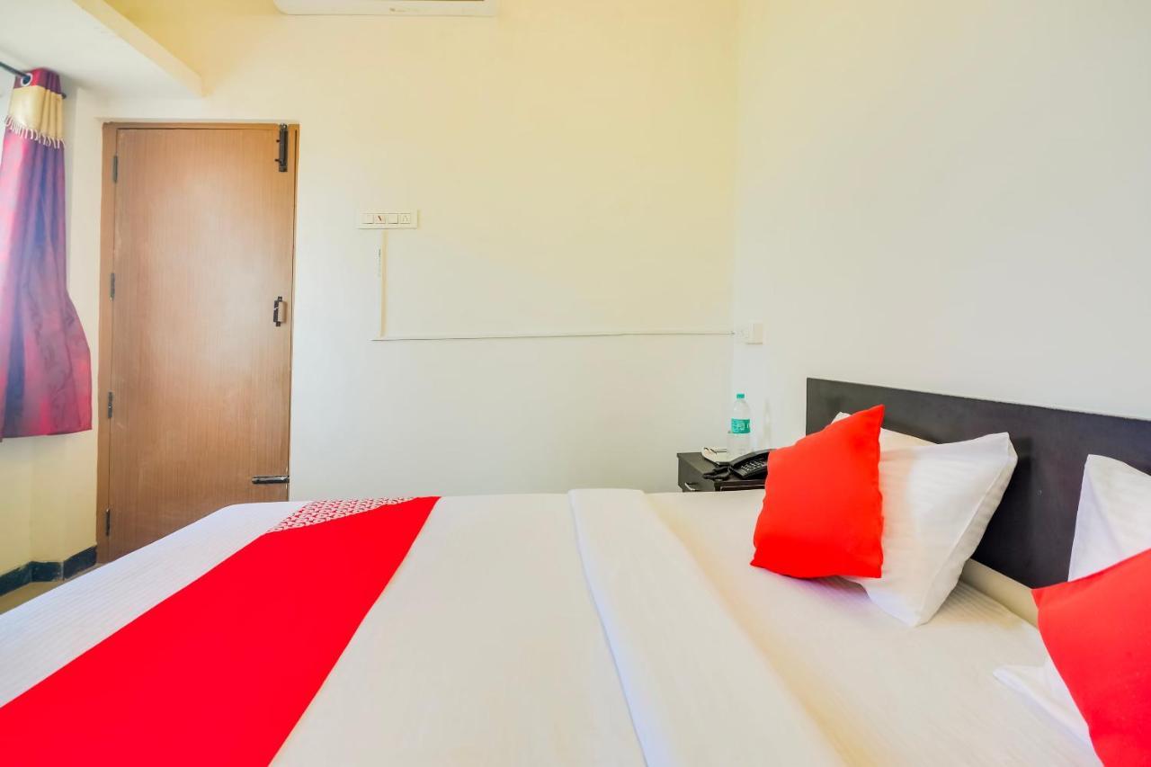 Hôtel Oyo 67267 Ss Residency à Coimbatore Extérieur photo
